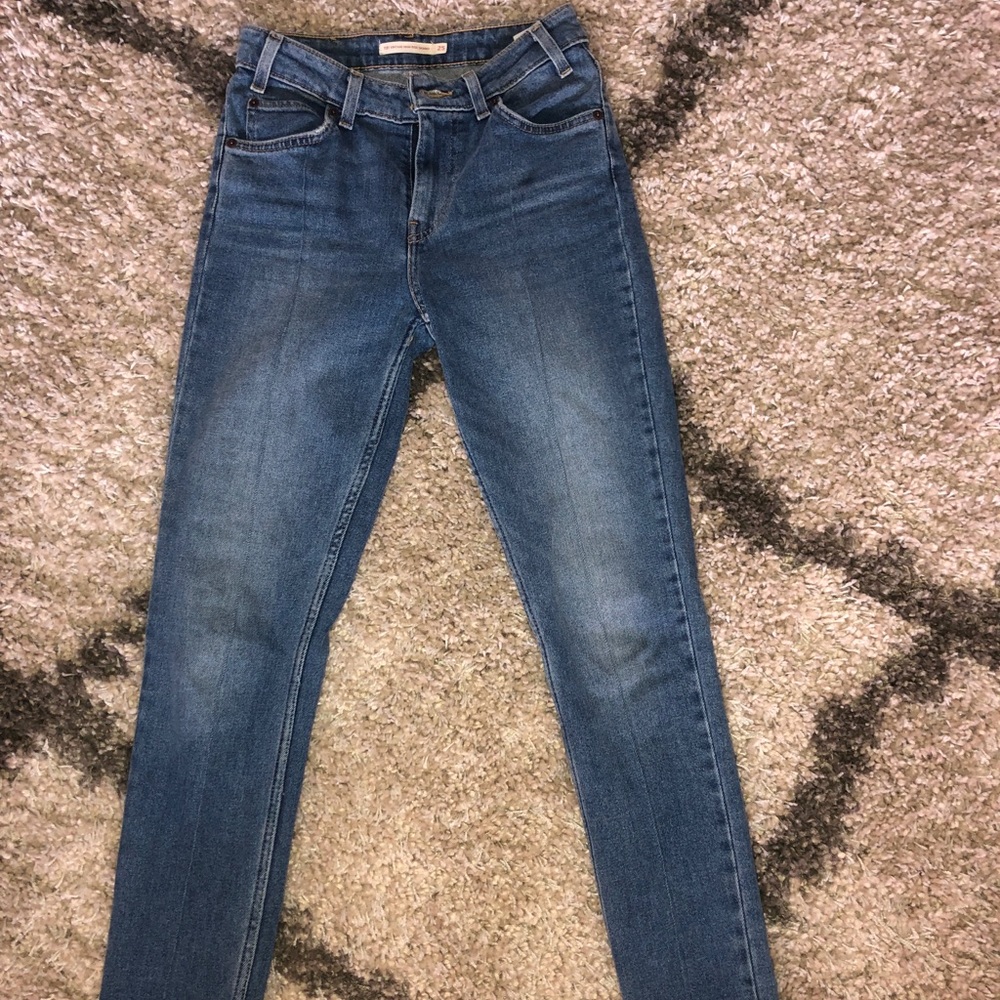Levi skinny jeans